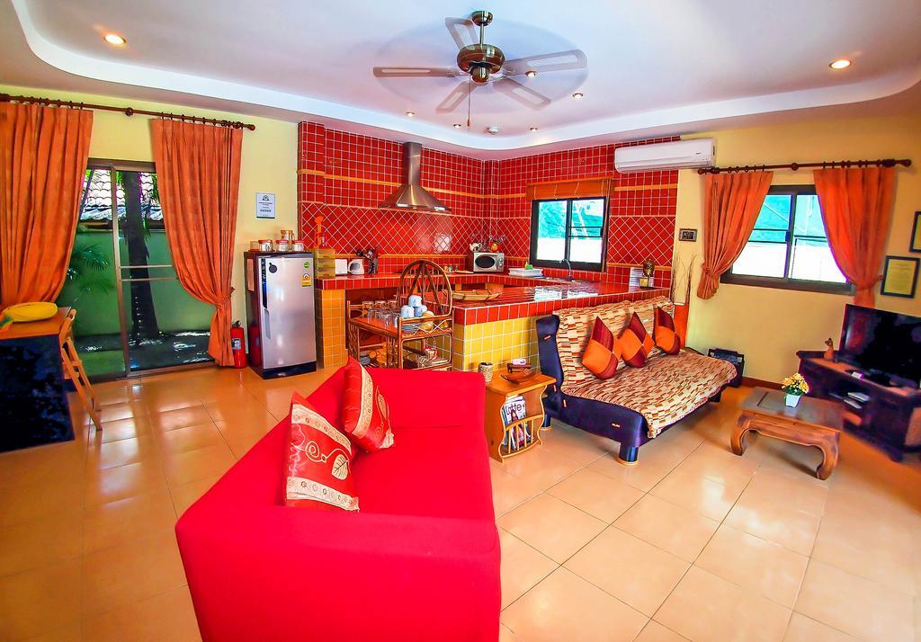 Coconut Paradise Villas Rawai Exterior photo